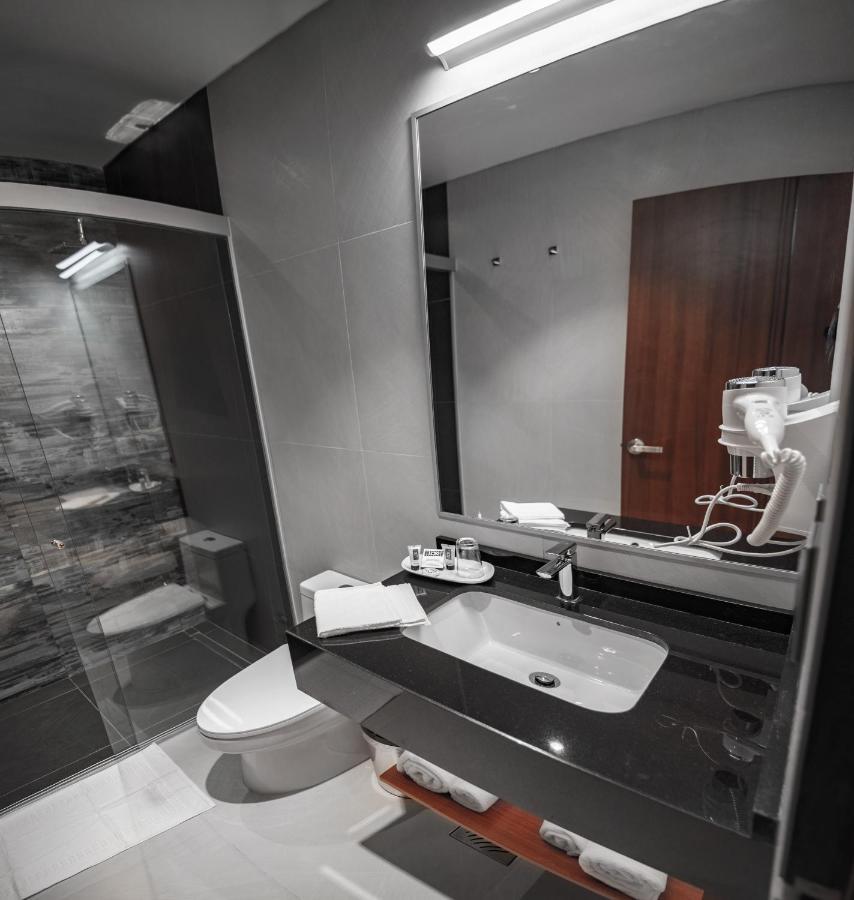 Mitru Express Hotel La Paz Ngoại thất bức ảnh