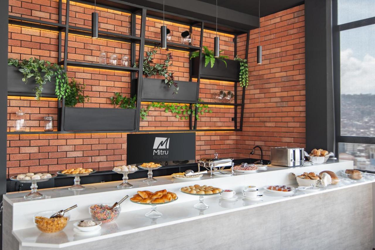 Mitru Express Hotel La Paz Ngoại thất bức ảnh